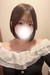 肹