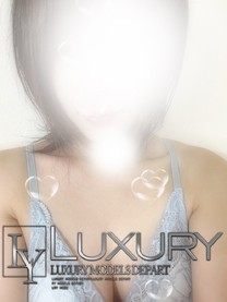 䂤 Luxury