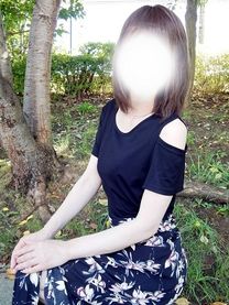 肱 l摜