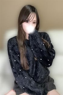 新人にこ