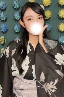 新人みちか