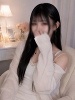 �����