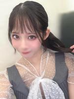 肳