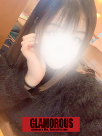 yO}Xz