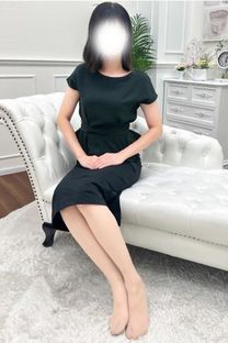 q[傤]