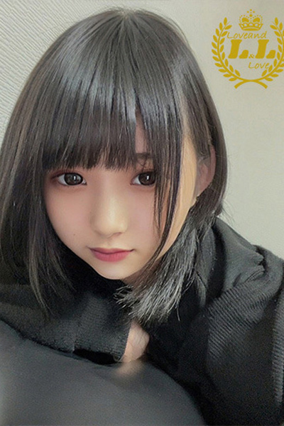 炢