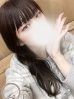 �肱
