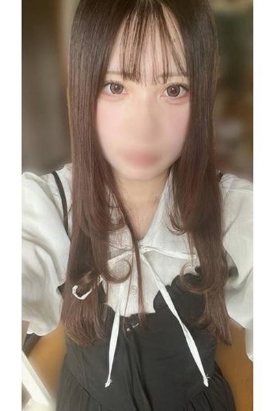 ˂