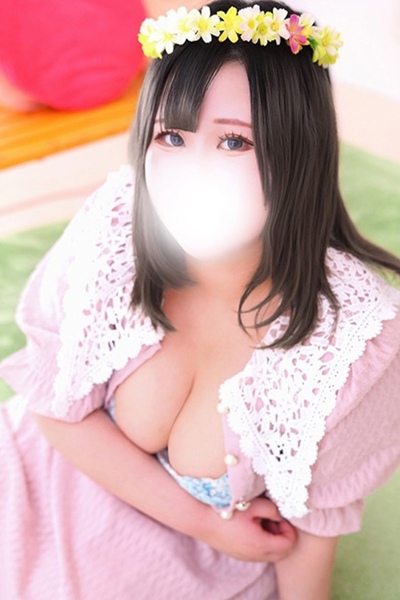 炢