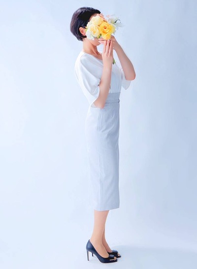 䂸