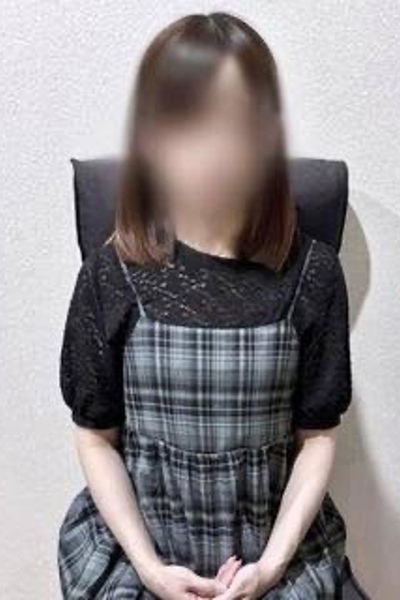 ˂